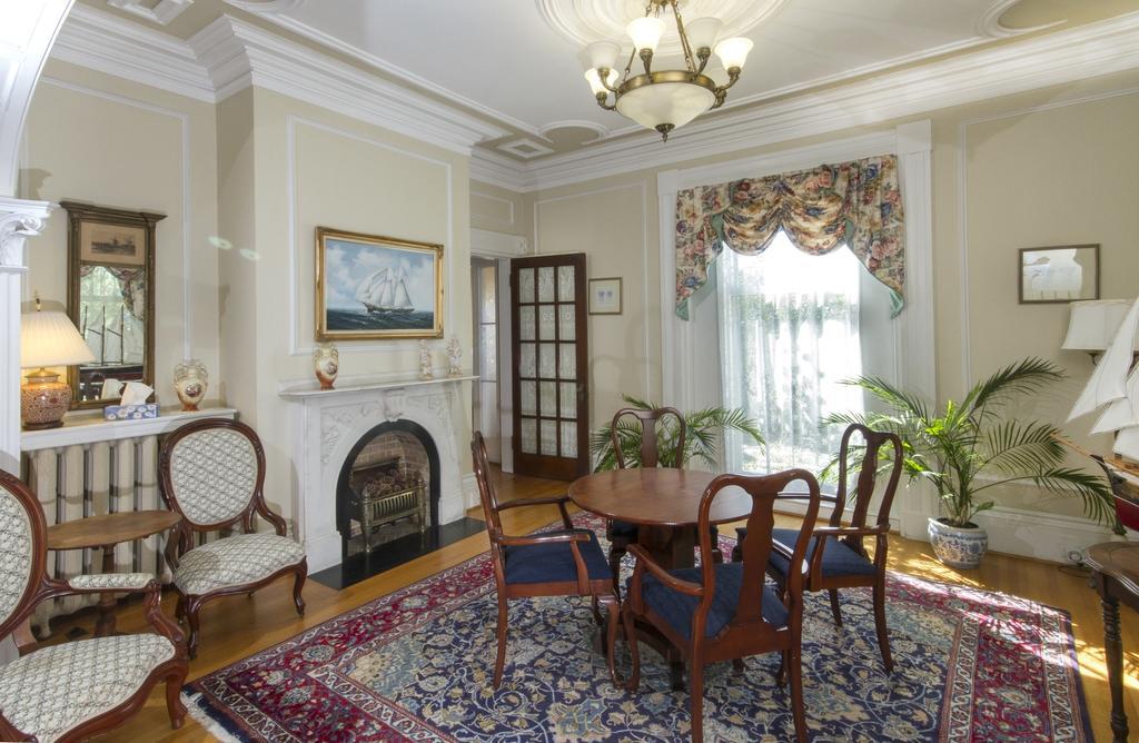 Homeport Historic B&B Saint John Esterno foto