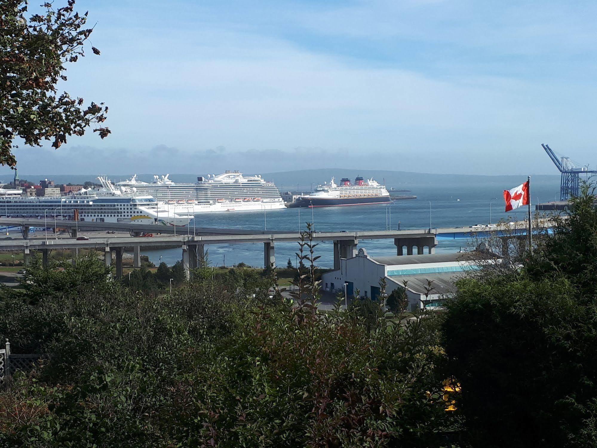 Homeport Historic B&B Saint John Esterno foto